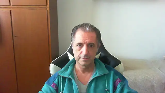 lliuk70mi online show from April 2026 12:41:01 PM