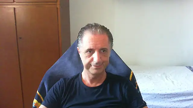 Snapshot of lliuk70mi chatting on May 2026 01:29:02 PM lliuk70mi online show from May 2026 01:29:02 PM