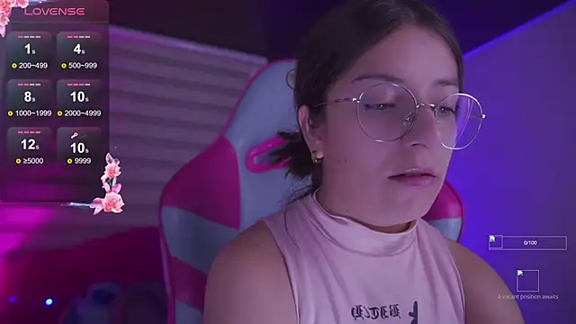 milly kenner online show from November 2025 01:11:01 PM