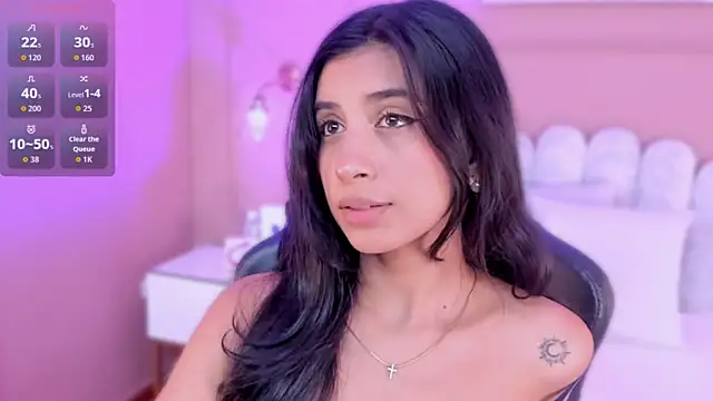 zia cooper online show from April 2026 07:58:01 PM