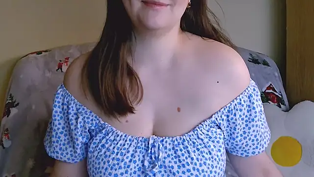 ChubbyMaia online show from January 2025 12:46:02 PM