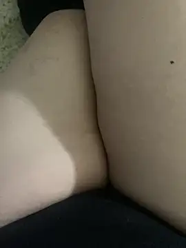 maria22A online show from October 2025 04:51:02 PM