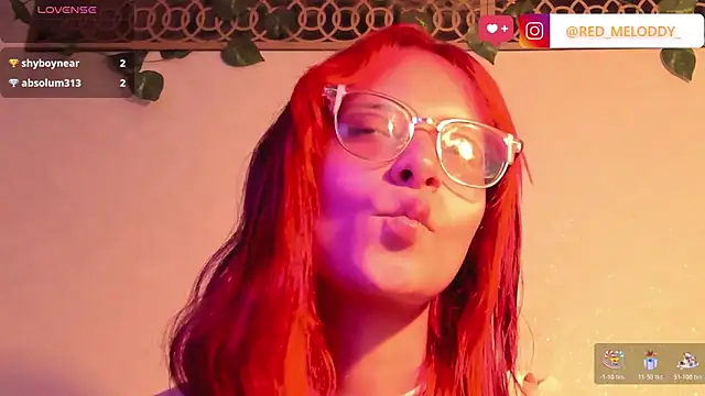 RedMeloddy online show from November 2025 08:10:01 PM