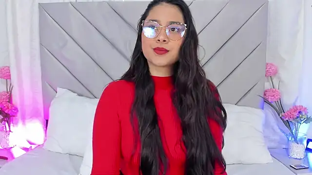 AnnaQueen  online show from December 2024 01:50:01 PM