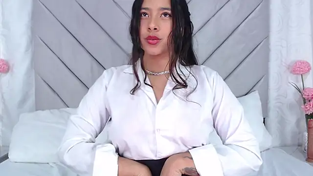 AnnaQueen  online show from March 2025 08:11:02 PM