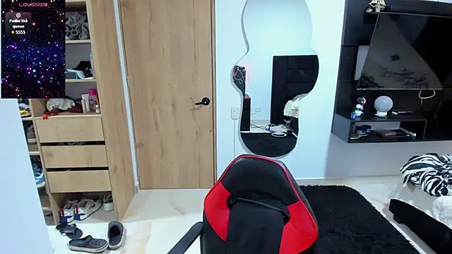 Cristhian Evans online show from September 2025 11:47:02 AM