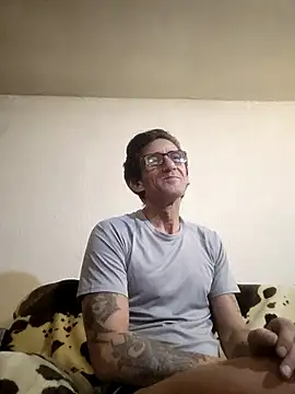 Snapshot of Zgodanilep chatting on January 2025 06:10:01 AM Zgodanilep online show from January 2025 06:10:01 AM