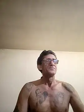 Snapshot of Zgodanilep chatting on January 2025 10:16:02 AM Zgodanilep online show from January 2025 10:16:02 AM