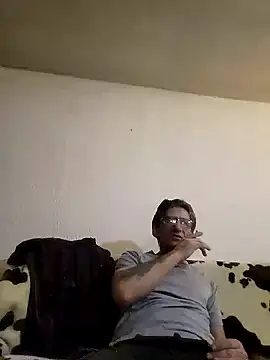 Snapshot of Zgodanilep chatting on February 2025 04:14:02 PM Zgodanilep online show from February 2025 04:14:02 PM