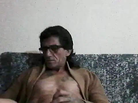 Snapshot of Zgodanilep chatting on March 2025 12:21:02 AM Zgodanilep online show from March 2025 12:21:02 AM