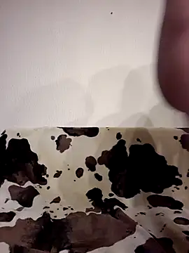 Snapshot of Zgodanilep chatting on October 2025 05:22:01 PM Zgodanilep online show from October 2025 05:22:01 PM