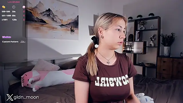 Snapshot of EternalLiberty chatting on February 2025 01:22:01 AM EternalLiberty online show from February 2025 01:22:01 AM