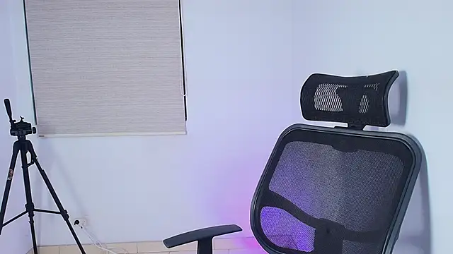 Justyn Ross online show from October 2025 06:32:02 AM