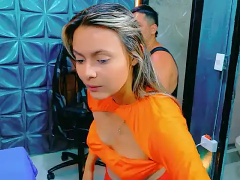 Snapshot of ValentinaAndTerry chatting on October 2025 11:20:02 AM ValentinaAndTerry online show from October 2025 11:20:02 AM