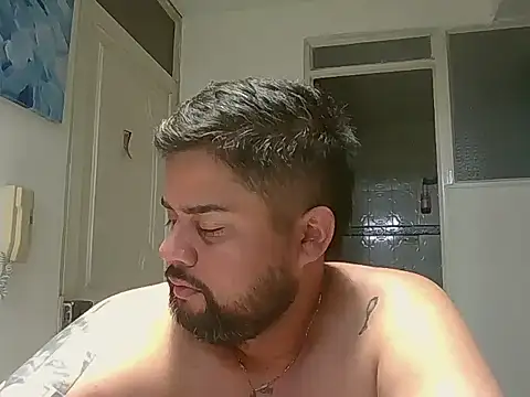 GABRIELGARCIA1313 online show from April 2026 04:37:02 PM