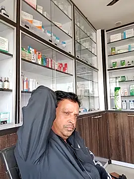 Raj1043 online show from December 2025 05:13:01 AM