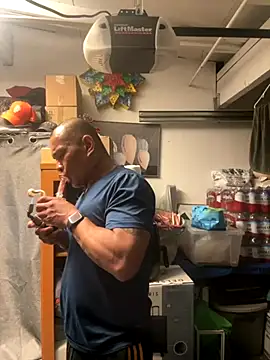 EatMyCake831 online show from September 2025 10:09:01 AM