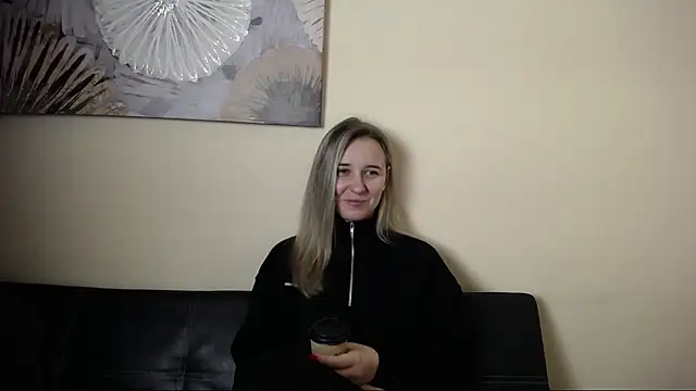  Nicole new online show from November 2025 11:46:02 AM