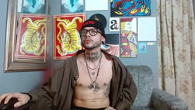 MurdockH online show from September 2025 05:45:02 AM