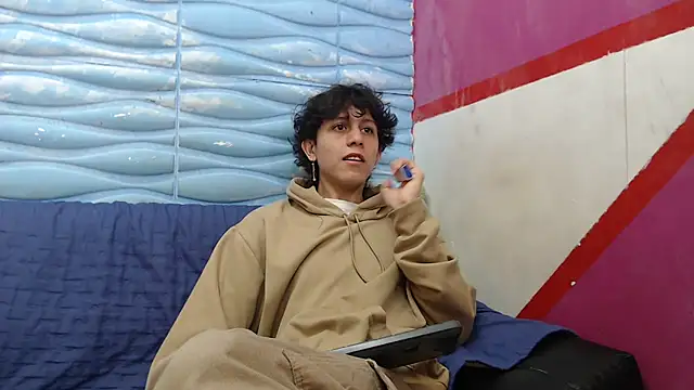 Felipe Browns online show from January 2025 01:30:01 PM