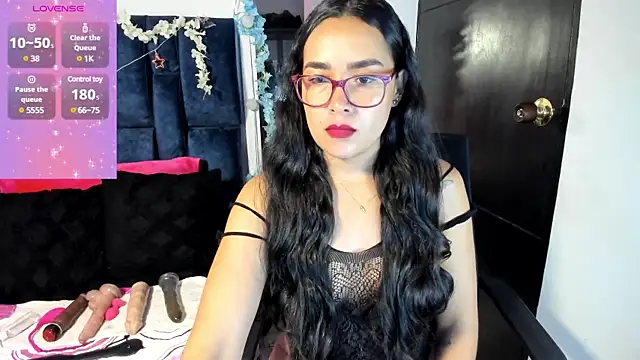 Fiorela Ocean  online show from February 2025 01:10:02 PM