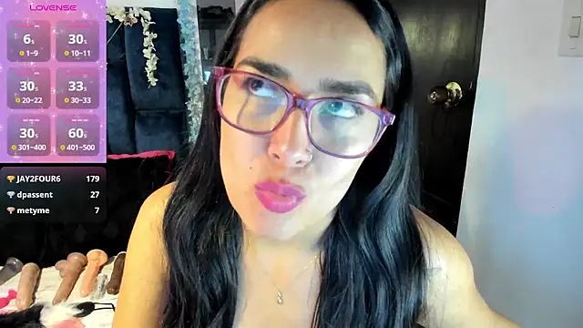 Fiorela Ocean  online show from March 2025 05:13:01 PM