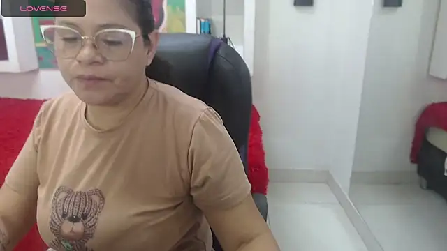 sexy lady 0 online show from October 2025 11:08:02 AM