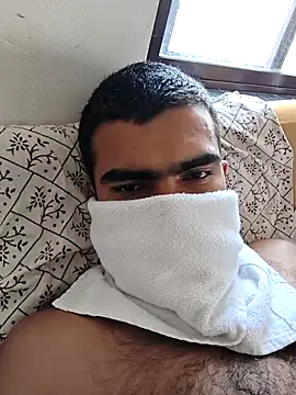 yourboy2000   online show from October 2025 07:51:02 AM