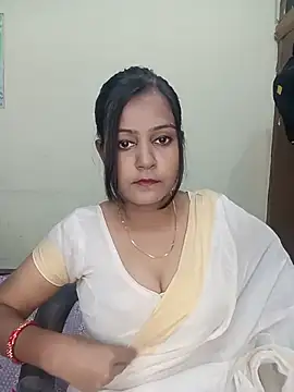 Snapshot of Miss-Riyasingh chatting on June 2026 02:23:02 PM Miss-Riyasingh online show from June 2026 02:23:02 PM