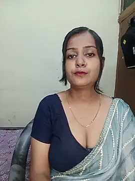 Snapshot of Miss-Riyasingh chatting on July 2026 05:18:01 PM Miss-Riyasingh online show from July 2026 05:18:01 PM