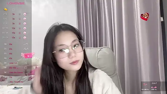 Snapshot of LeLe-666 chatting on January 2025 01:18:02 PM LeLe-666 online show from January 2025 01:18:02 PM