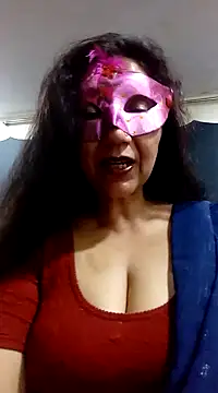 Snapshot of DesiMuffin chatting on January 2025 07:21:02 PM DesiMuffin online show from January 2025 07:21:02 PM