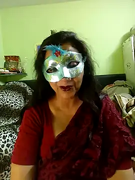 Snapshot of DesiMuffin chatting on January 2025 10:50:02 AM DesiMuffin online show from January 2025 10:50:02 AM
