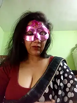 Snapshot of DesiMuffin chatting on January 2025 02:37:01 AM DesiMuffin online show from January 2025 02:37:01 AM