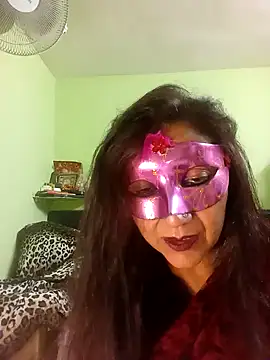Snapshot of DesiMuffin chatting on February 2025 06:35:01 AM DesiMuffin online show from February 2025 06:35:01 AM