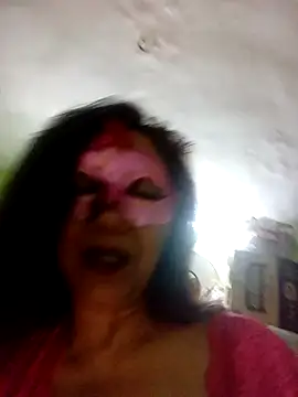 Snapshot of DesiMuffin chatting on February 2025 11:23:01 AM DesiMuffin online show from February 2025 11:23:01 AM