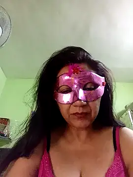 Snapshot of DesiMuffin chatting on February 2025 10:10:01 PM DesiMuffin online show from February 2025 10:10:01 PM