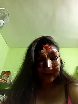 Snapshot of DesiMuffin chatting on March 2025 01:03:02 AM DesiMuffin online show from March 2025 01:03:02 AM