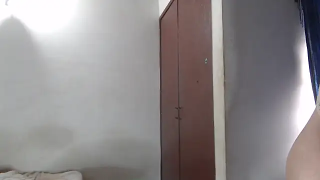 aurelialux online show from March 2025 09:27:02 PM