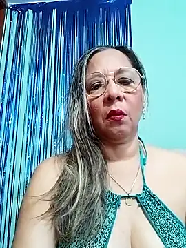 Snapshot of MATTHEW_MRANDA chatting on October 2025 08:20:01 PM MATTHEW MRANDA online show from October 2025 08:20:01 PM