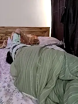 Snapshot of kaamuk_shweta chatting on October 2025 05:08:01 AM kaamuk shweta online show from October 2025 05:08:01 AM