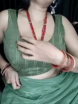 Snapshot of kaamuk_shweta chatting on October 2025 05:14:02 PM kaamuk shweta online show from October 2025 05:14:02 PM