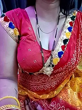 Snapshot of kaamuk_shweta chatting on October 2025 05:04:02 PM kaamuk shweta online show from October 2025 05:04:02 PM