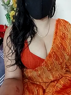 Snapshot of kaamuk_shweta chatting on April 2026 05:40:01 PM kaamuk shweta online show from April 2026 05:40:01 PM
