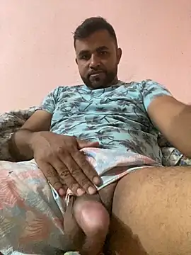 Sheik z o online show from March 2026 03:43:01 AM