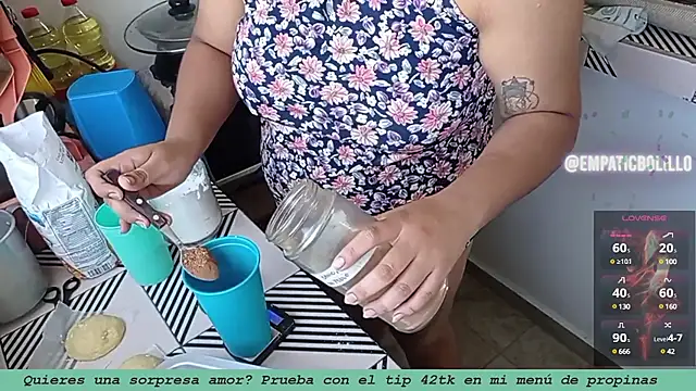 EmpaticBolillo online show from January 2025 04:24:01 PM