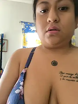 EmpaticBolillo online show from December 2025 03:06:01 PM