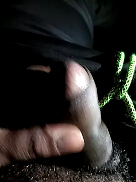 Snapshot of Mmm992170 chatting on January 2025 08:11:02 PM Mmm992170 online show from January 2025 08:11:02 PM