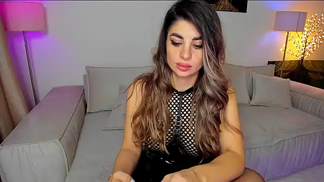 Queenofyouredreams online show from January 2025 03:59:01 AM