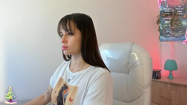 Laayla fiire2 online show from December 2024 12:27:02 PM